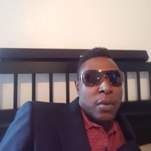 Meet your Posher, Claudeljules